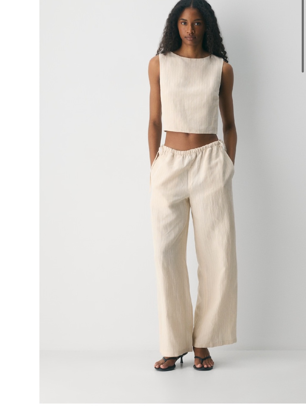 Aritzia Cream Striped Crop Top - Picture 4 of 7